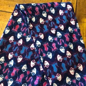 LuLaRoe Disney Villains One Size Leggings